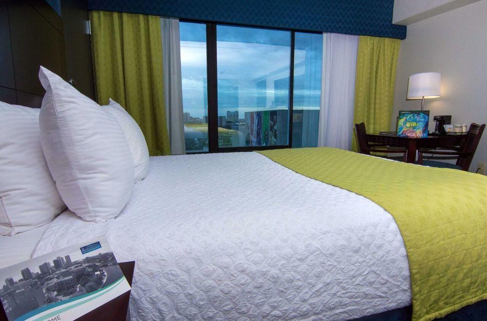 The Barrymore Hotel Tampa Riverwalk Extérieur photo
