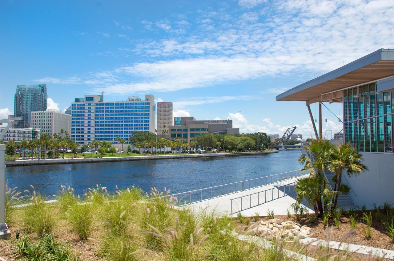 The Barrymore Hotel Tampa Riverwalk Extérieur photo